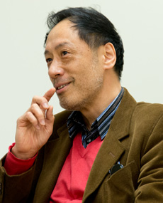 多賀 茂 教授(初修外国語部会長、進行役)